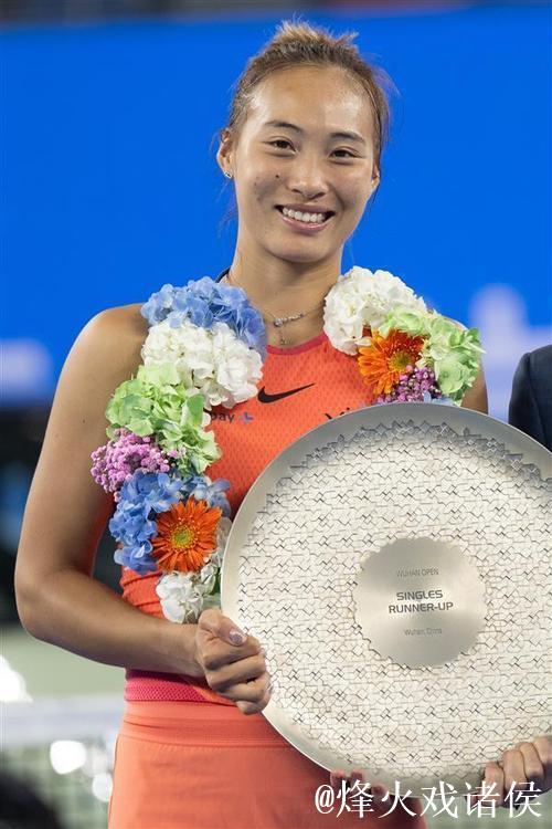 WTA总决赛郑钦文获亚军 赛季3冠3亚锁定年终第五